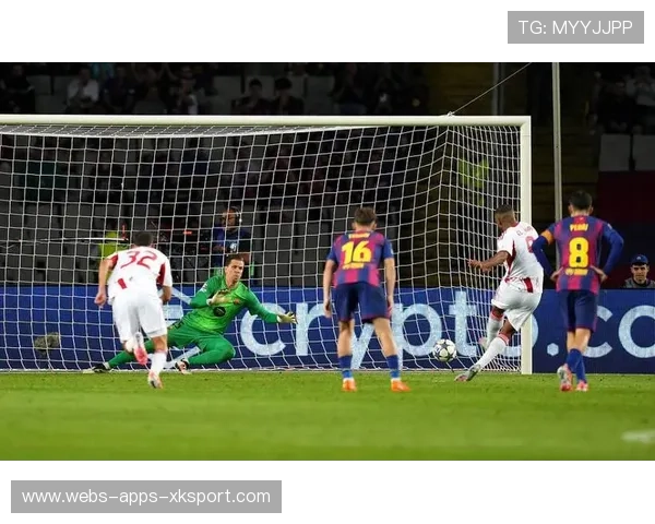 巴萨3-3战平布鲁日，防线问题暴露，晋级之路坎坷