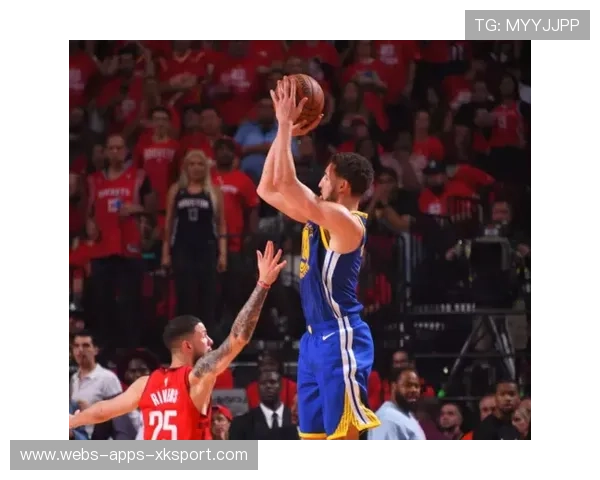 火箭“底薪奇兵”转型成功,三分命中率飙升成武器 火箭“底薪奇兵”转型成功,三分命中率飙升成武器