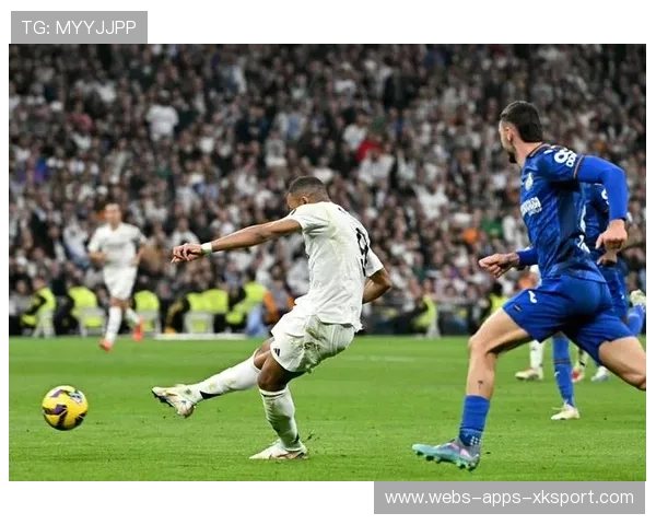 皇马贝林厄姆强势前插推射破门银河战舰找回节奏