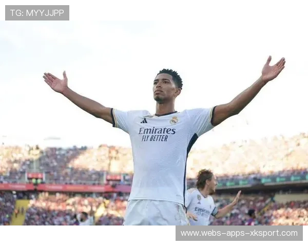 皇马贝林厄姆禁区内潇洒抽射，动作干净利落，展现世界级球技