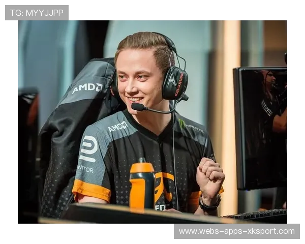 LCS中期团战射手极限拉扯改写局势